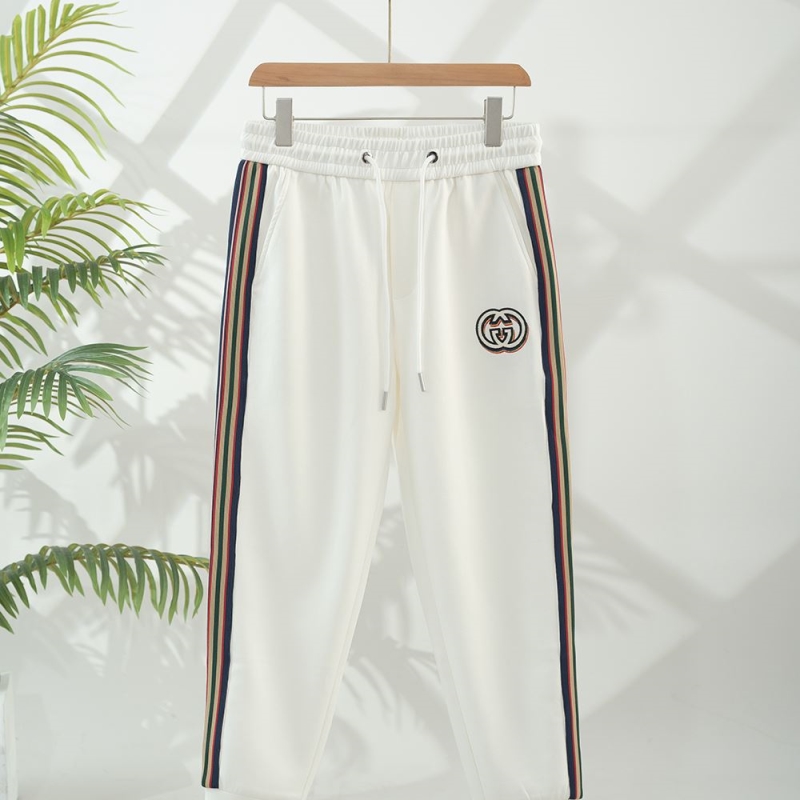G*u*i pants